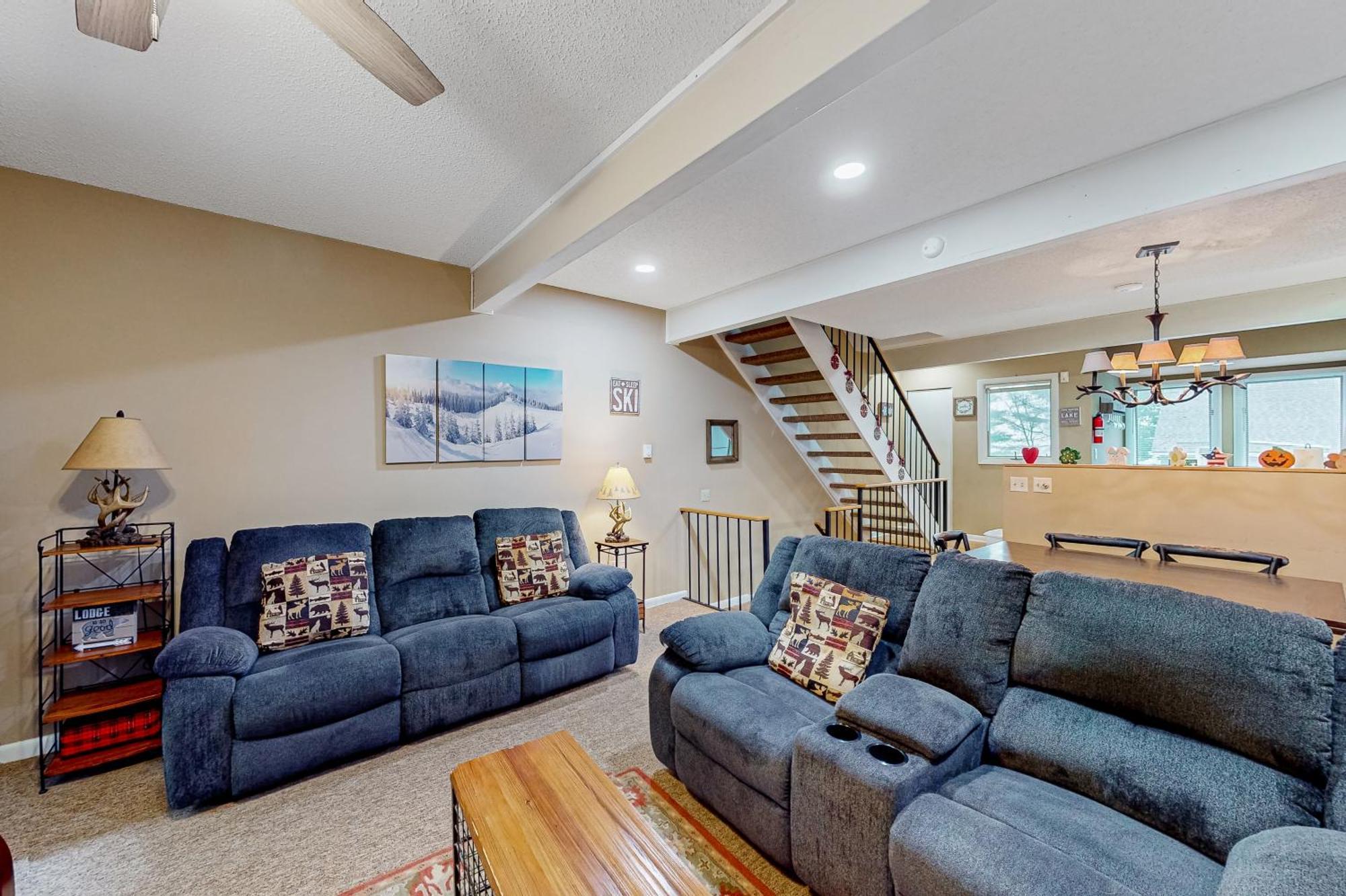 Leinemann Ski Haus McHenry Room photo